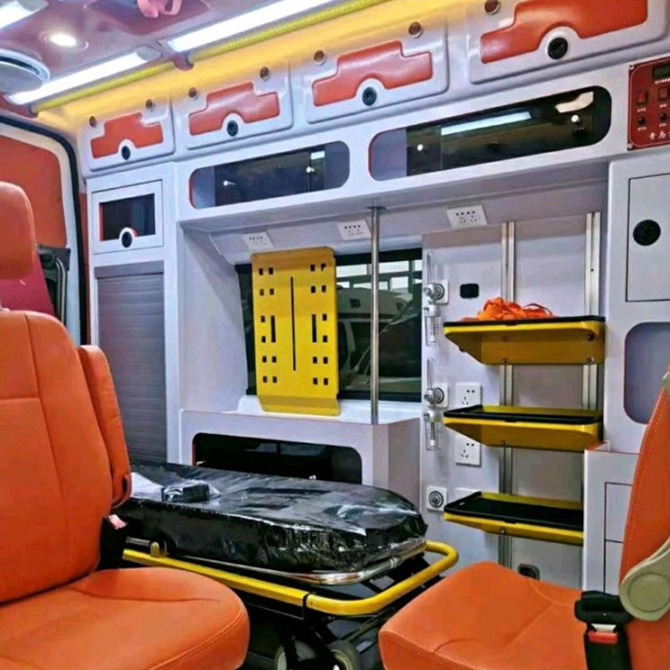 贞丰长途救护车护送病人租赁价格